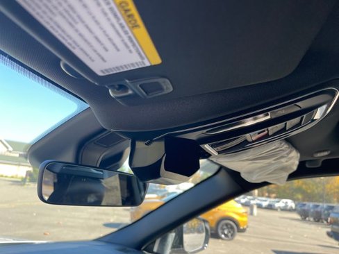 New 2025 Jeep Grand Cherokee Altitude image 27