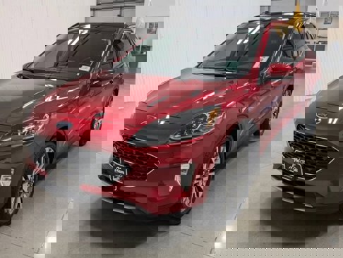 Certified 2021 Ford Escape Titanium w/ Class II Trailer Tow Package image 5