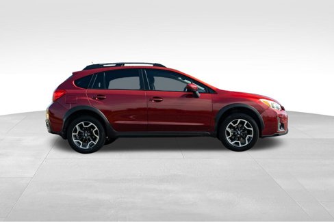 Used 2016 Subaru Crosstrek 2.0i Premium image 8