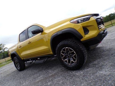 Used 2023 Chevrolet Colorado ZR2 w/ ZR2 Convenience Package III image 36