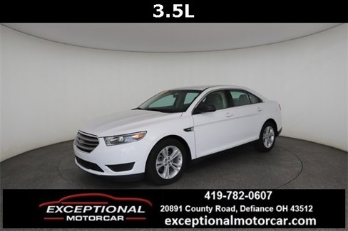 Used 2018 Ford Taurus SE image 4