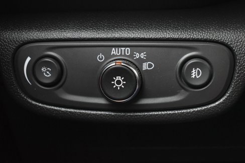 Used 2023 Chevrolet TrailBlazer LT w/ Convenience Package image 17