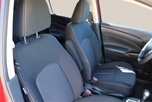 Used 2017 Nissan Versa SV image 18