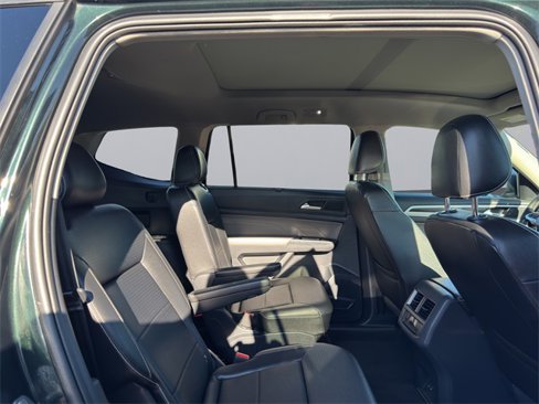 Used 2021 Volkswagen Atlas SE w/ Panoramic Sunroof Package image 19