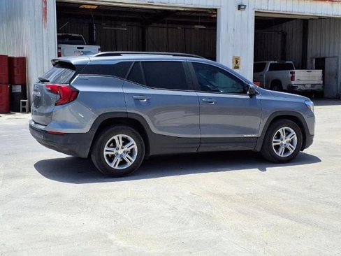 Certified 2021 GMC Terrain SLE w/ Driver Convenience Package image 6
