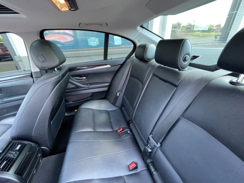 Used 2016 BMW 528i Sedan image 16