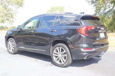 Used 2019 GMC Terrain Denali w/ Advanced Safety Package image 6
