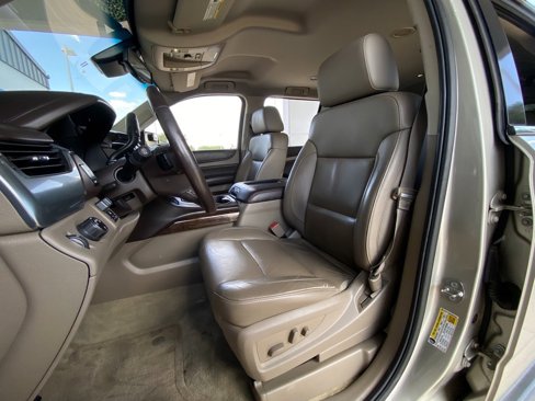 Used 2015 Chevrolet Suburban LT w/ Max Trailering Package image 4