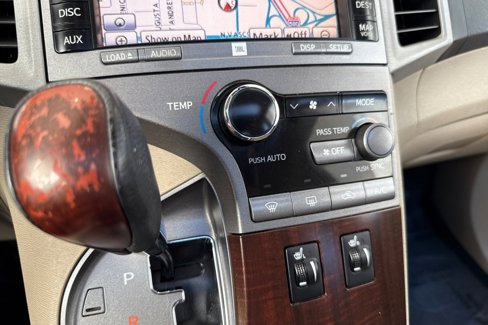 Used 2011 Toyota Venza AWD image 28