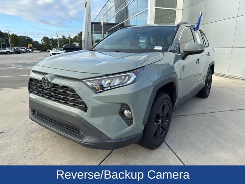 Used 2020 Toyota RAV4 XLE image 4