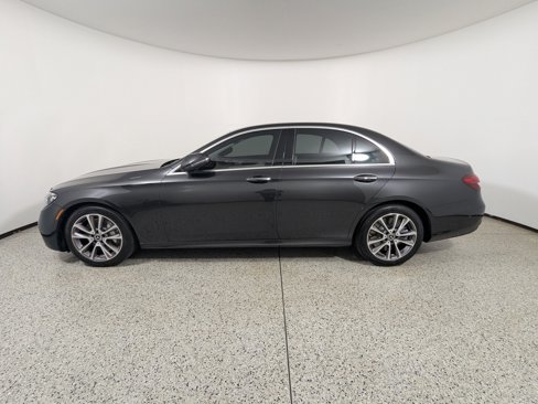 Used 2021 Mercedes-Benz E 450 4MATIC Sedan image 2