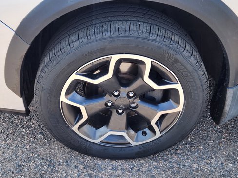 Used 2014 Subaru Crosstrek 2.0i Limited image 7