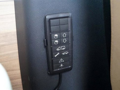 Used 2020 Mercedes-Benz Sprinter 3500 image 21