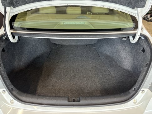 Used 2014 Honda Accord EX-L image 25