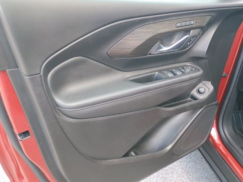 Certified 2022 GMC Terrain SLT image 13