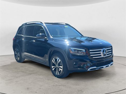 New 2025 Mercedes-Benz GLB 250 4MATIC image 7