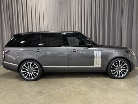 Used 2020 Land Rover Range Rover SV Autobiography Dynamic image 4