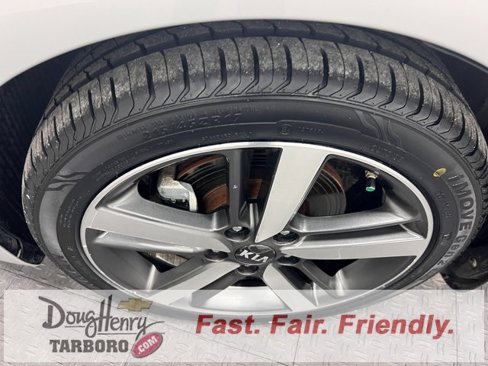 Used 2018 Kia Forte EX image 20
