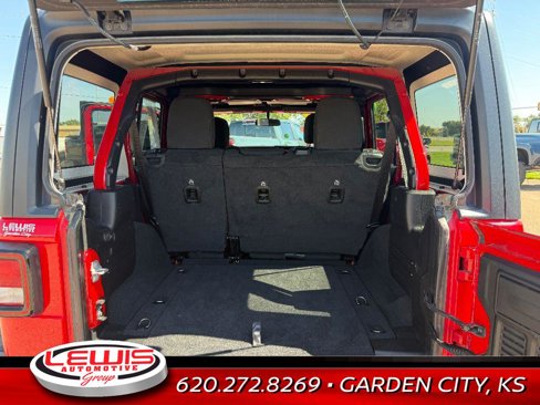 Used 2021 Jeep Wrangler Unlimited Rubicon image 17
