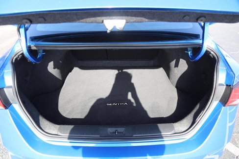 Used 2024 Nissan Sentra SV image 15