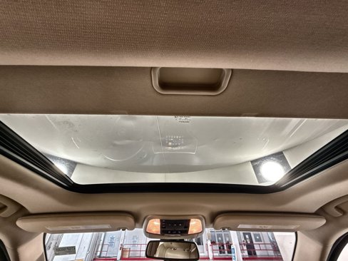 Used 2016 Jeep Grand Cherokee Limited image 24