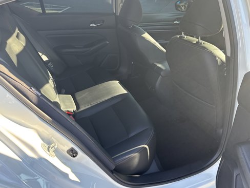 Used 2019 Nissan Altima 2.5 SR w/ SR Premium Package image 21