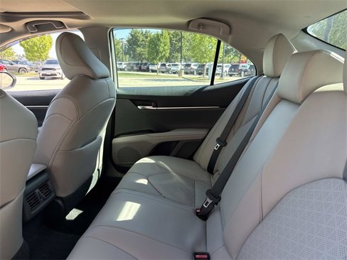 Used 2021 Toyota Camry XSE w/ Cold Weather Package image 13