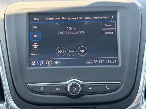 Used 2022 Chevrolet Equinox LT image 13