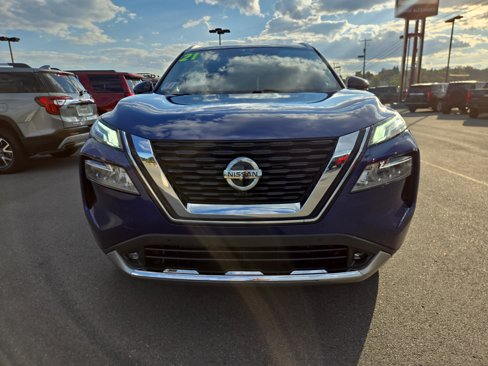 Used 2021 Nissan Rogue Platinum image 9