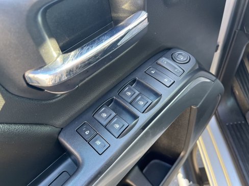 Used 2015 Chevrolet Silverado 1500 LT w/ Rally 2 Edition image 15
