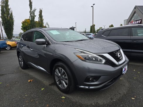 Used 2018 Nissan Murano SV image 1