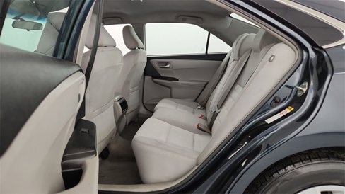 Used 2016 Toyota Camry LE image 25