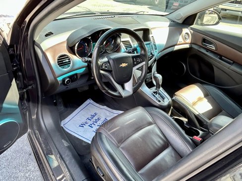 Used 2015 Chevrolet Cruze LTZ w/ Sun, Sound and Sport Package image 3