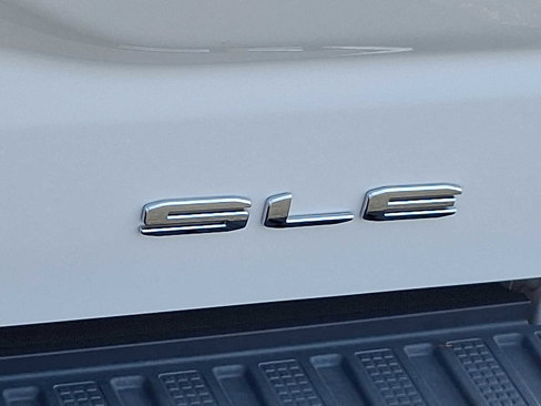 Used 2019 GMC Sierra 1500 SLE w/ SLE Value Package image 28
