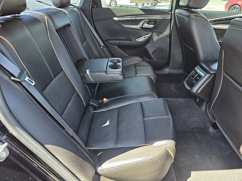 Used 2016 Chevrolet Impala LTZ image 12