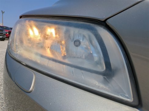 Used 2008 Volvo V70 image 10