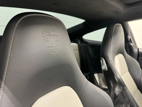 Used 2019 Porsche 911 Turbo S image 34