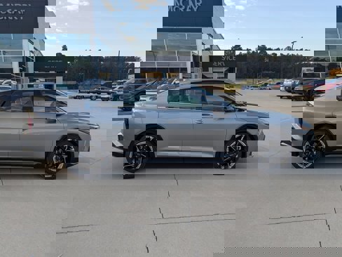 New 2025 Kia K4 GT-Line image 2