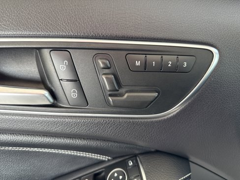 Used 2015 Mercedes-Benz GLA 250 4MATIC image 19