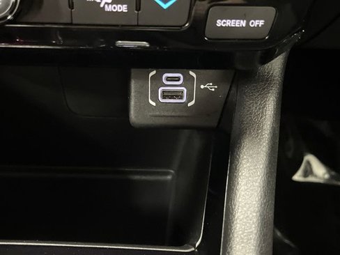 Certified 2024 Jeep Compass Limited image 23