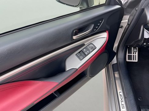 Used 2017 Lexus RC 200t image 11