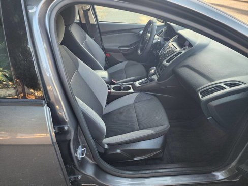 Used 2013 Ford Focus SE image 16