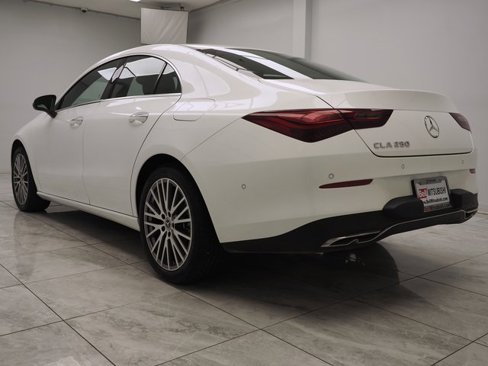 Used 2025 Mercedes-Benz CLA 250 image 5