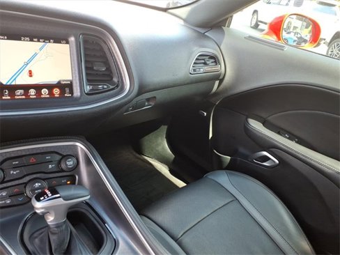 Used 2016 Dodge Challenger SXT Plus image 12