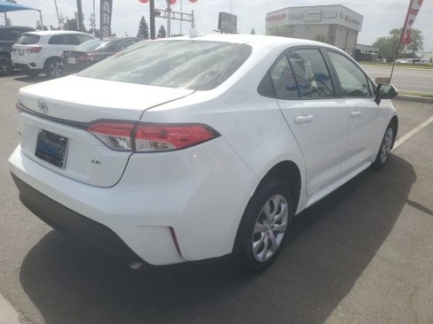 Used 2024 Toyota Corolla LE image 5