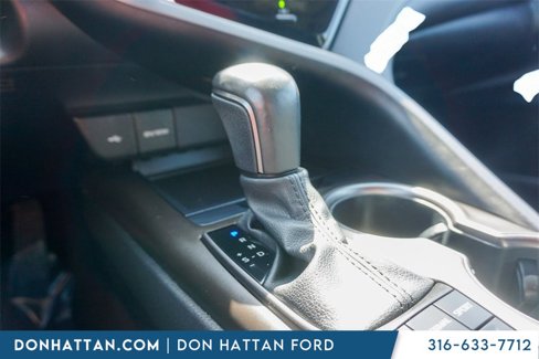 Used 2023 Toyota Camry SE image 10