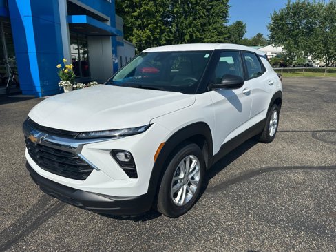 Certified 2024 Chevrolet TrailBlazer LS image 1