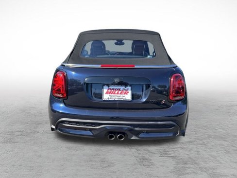 Used 2022 MINI Cooper S w/ Driver Assistance Package image 6