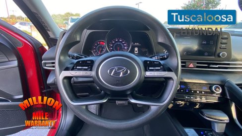 Used 2021 Hyundai Elantra SEL w/ Cargo Package image 17