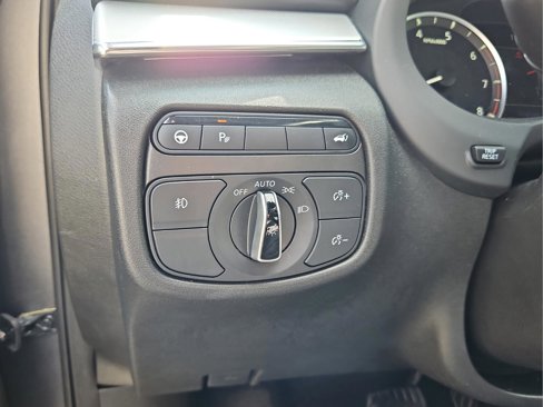 Used 2021 INFINITI QX50 Luxe w/ Appearance Package image 22